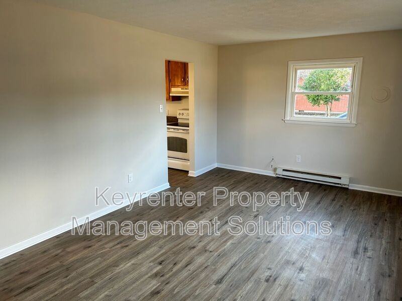 26 Whiteoak Cir - Photo 3 of 29