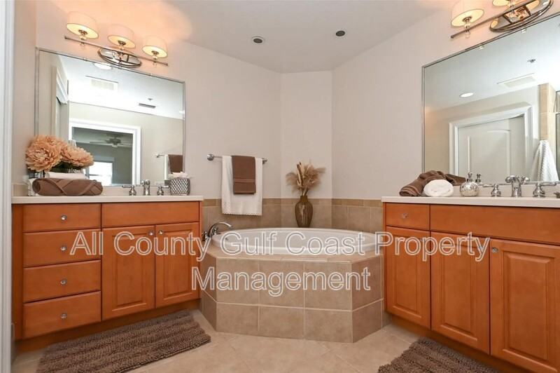 611 Riviera Dunes Way - Photo 5 of 14