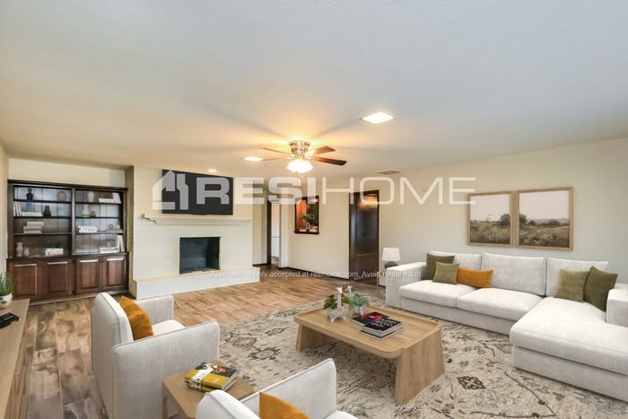 2309 Nw 119th Ter - Photo 3 of 16