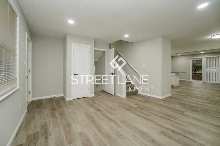 1572 Burlington Ave - Photo 2 of 15