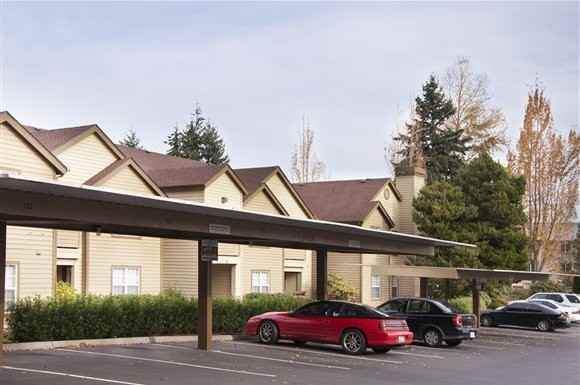 Breckenridge Apartments - Photo 2 of 17