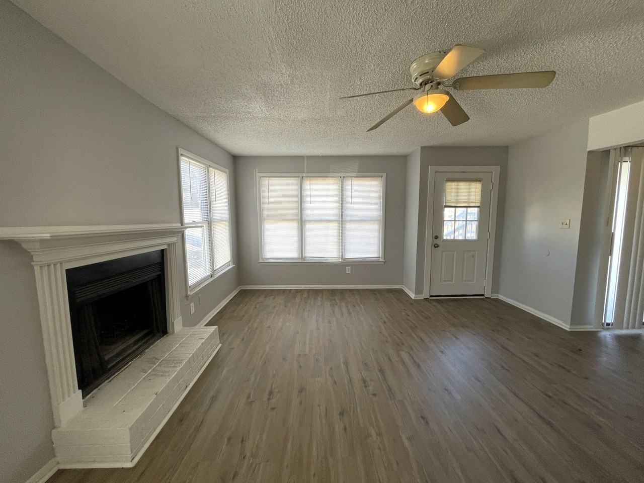 3929 Highridge Drive SouthwestUNIT A #1 - Photo 6 of 13