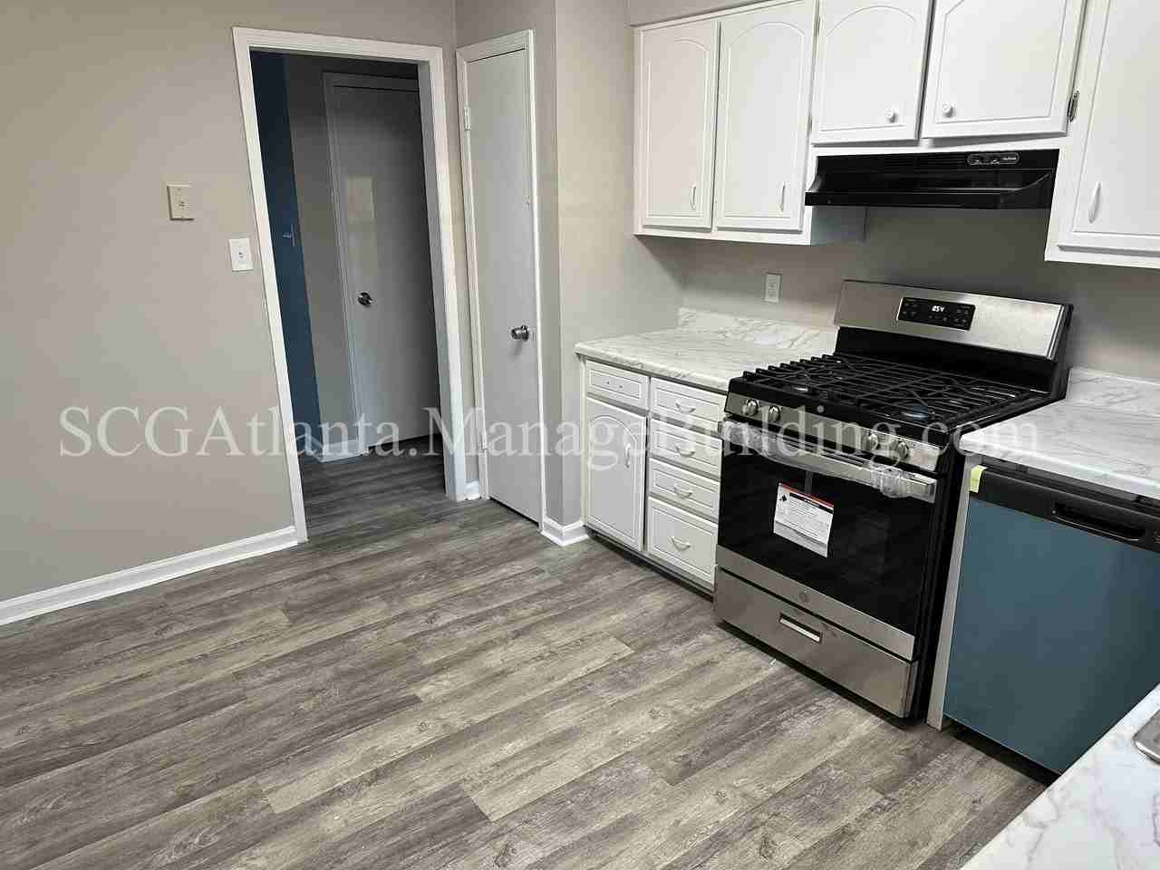 10973 Highridge Ct #1 - Photo 3 of 16