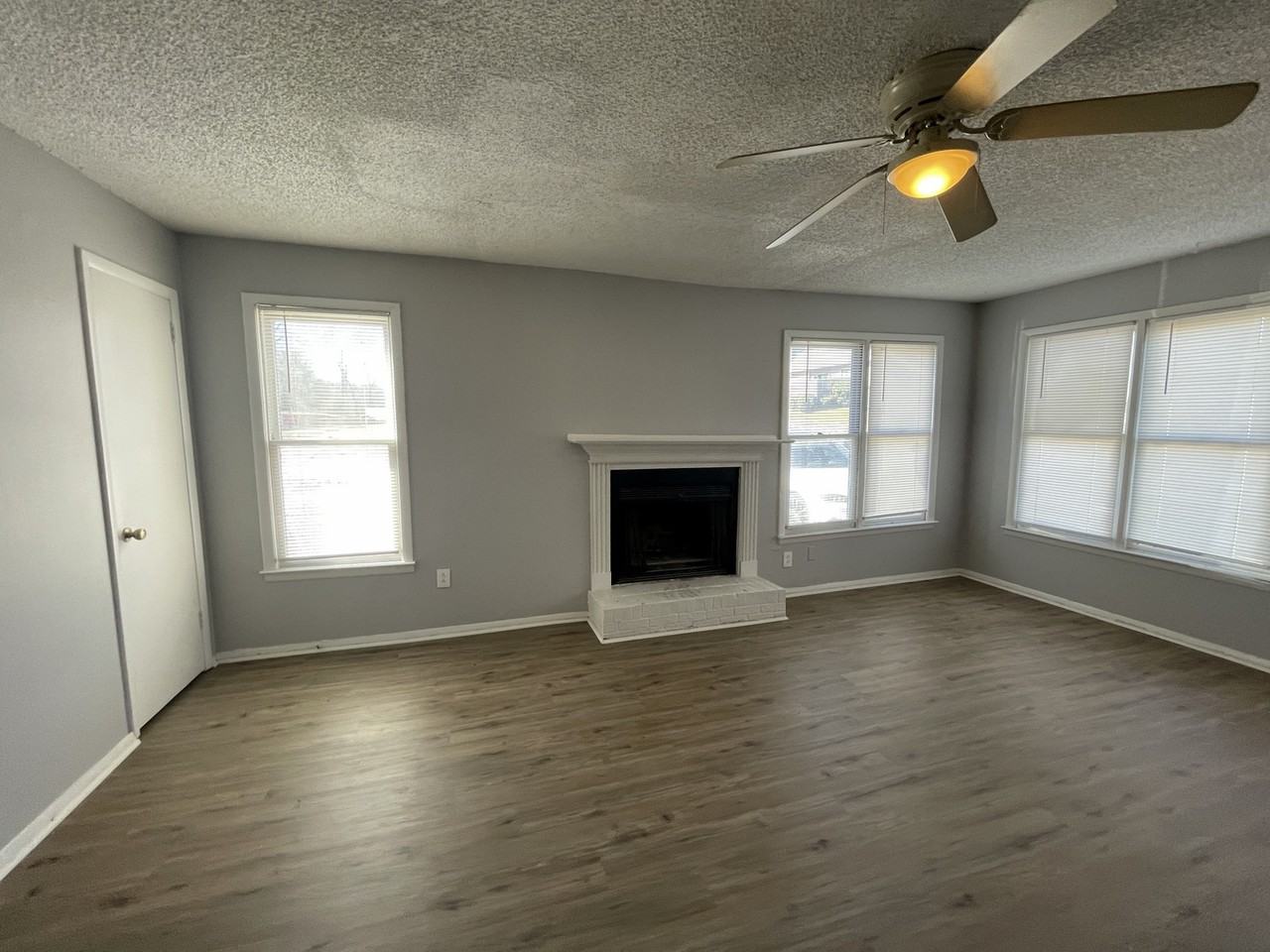 3929 Highridge Drive Southwest #1 - Photo 4 of 12