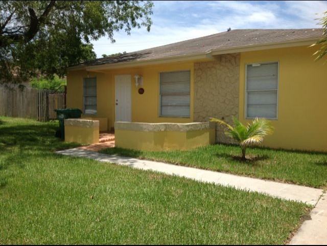 18625 Sw 100th Ave #18625 - Photo 2 of 14