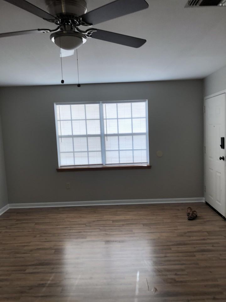 2900 W Barnett Springs Ave #2900 - Photo 3 of 20