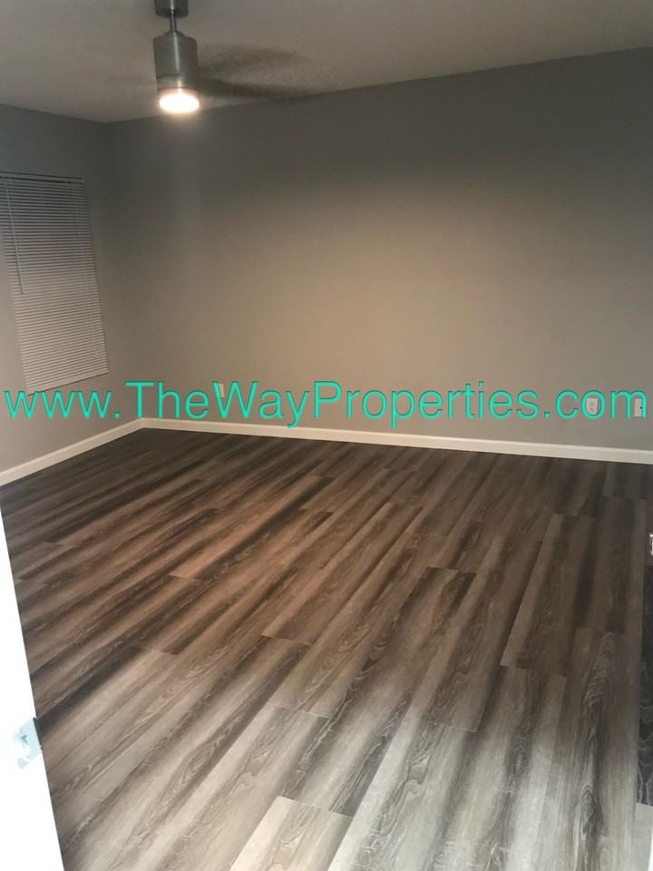 15074 Rushill Ct #1 - Photo 7 of 8
