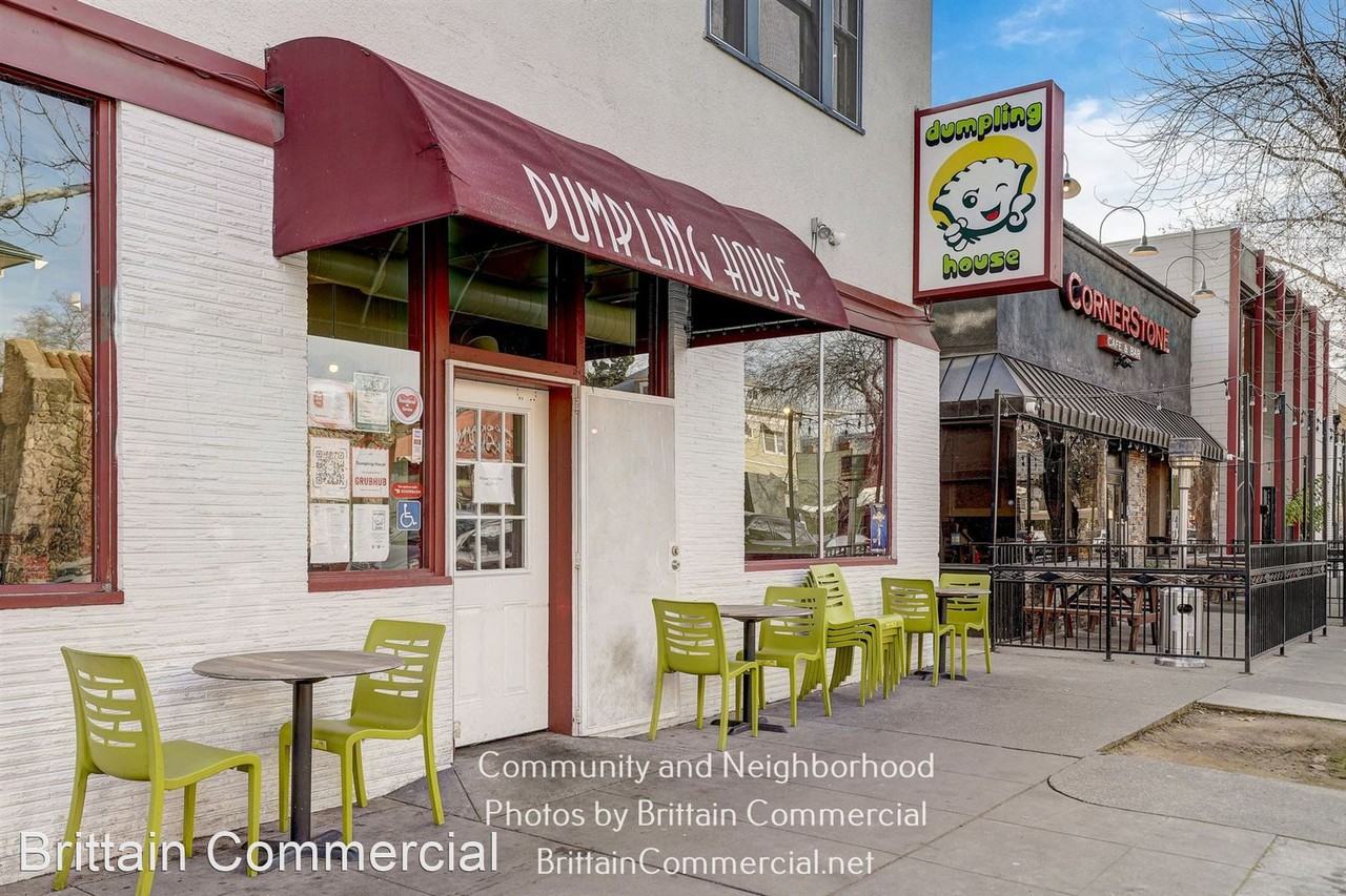 Branden Manor Apartments - Photo 5 of 14