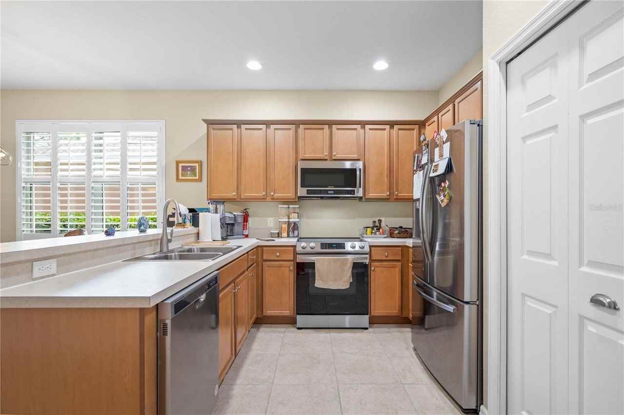 11815 Tempest Harbor Loop - Photo 5 of 50