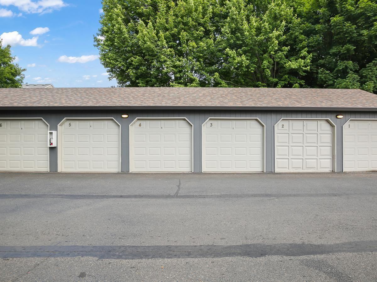 4602 Ne 72nd Ave - Photo 5 of 23