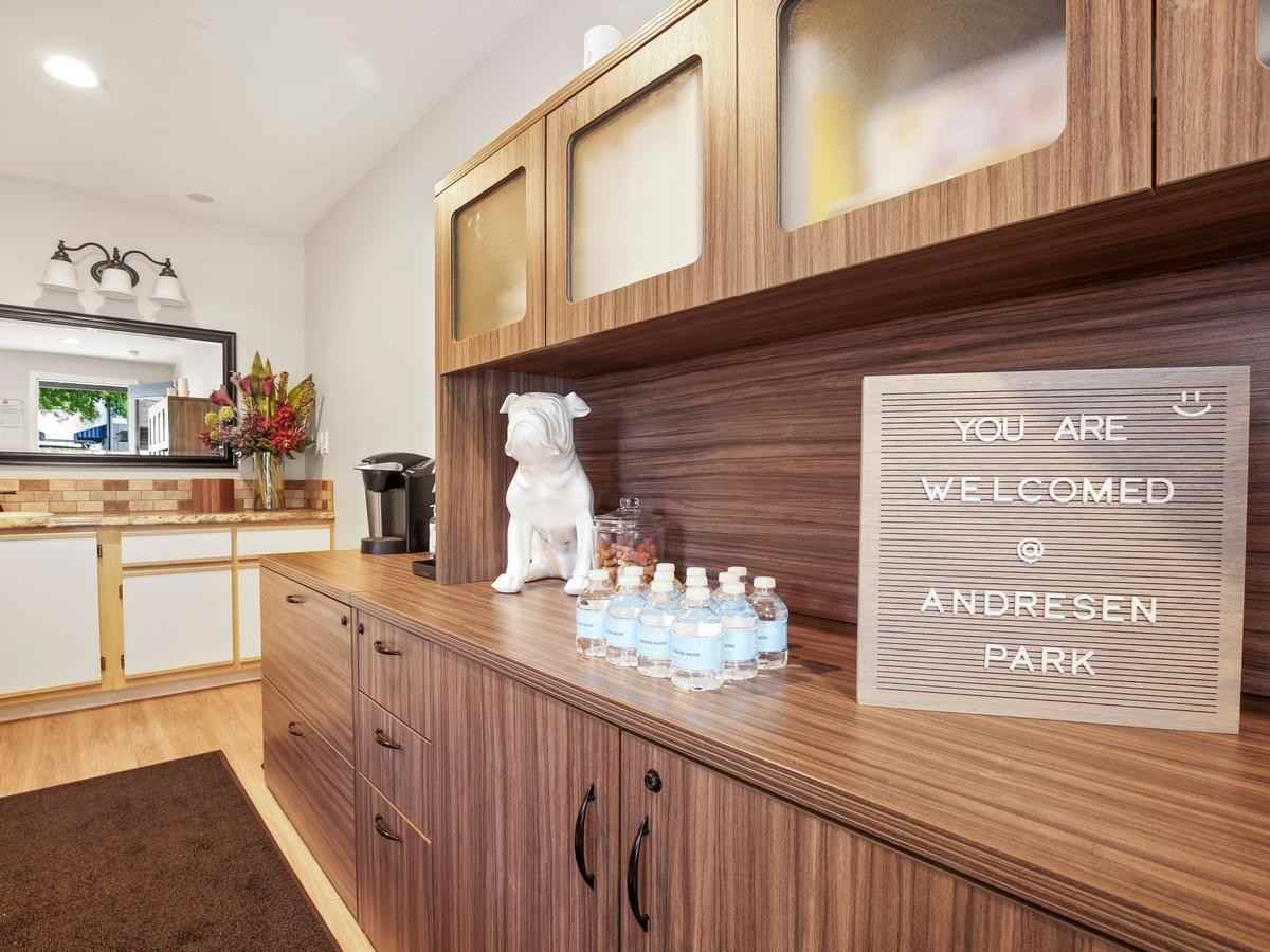 4602 Ne 72nd Ave - Photo 4 of 23