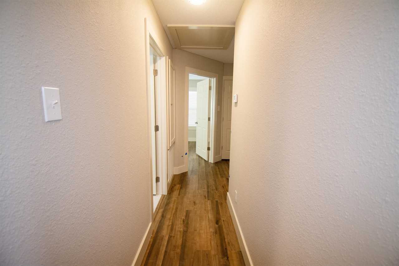 813 W Mansfield St - Photo 7 of 19