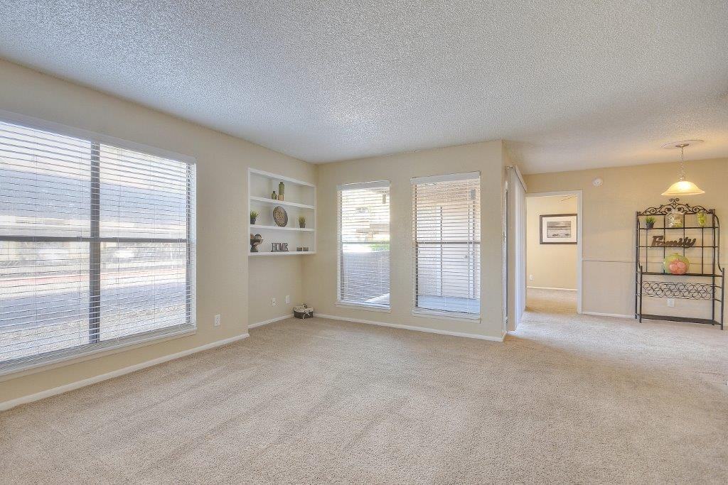 Villas at Cave Creek - Photo 3 of 37