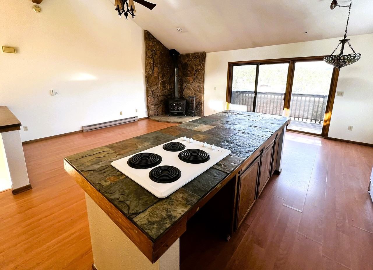 30679 Hilltop Dr #B - Photo 2 of 16