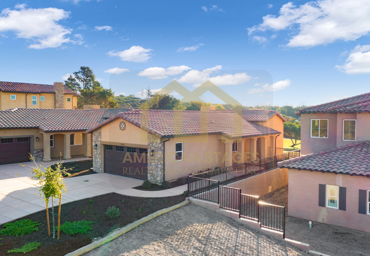 260 Oak Hill Dr #1 - Photo 3 of 34