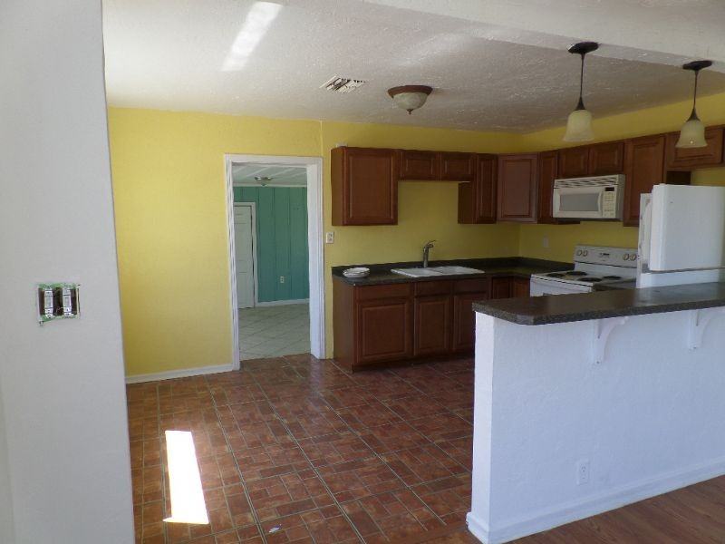 6600 9th Ave N - Photo 3 of 14