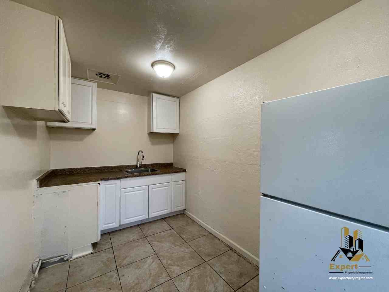 12 Coral Ln - Photo 3 of 14