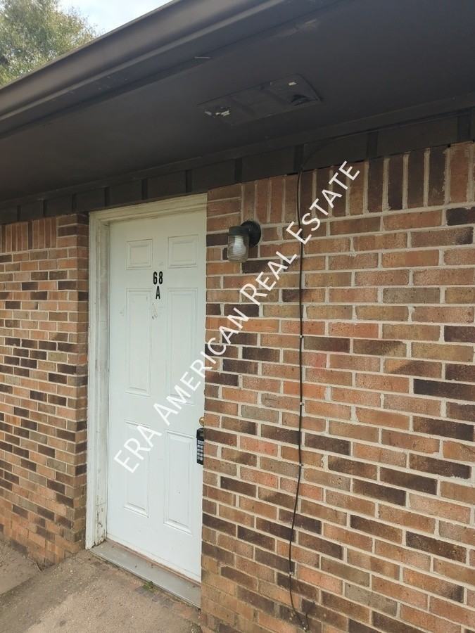 68 Twin Trees Dr Apt A - Photo 2 of 8