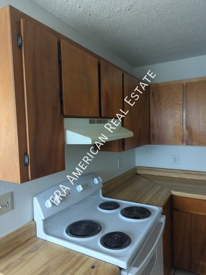 68 Twin Trees Dr Apt A - Photo 5 of 8