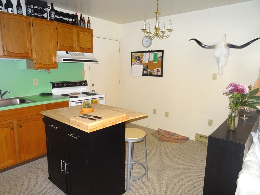 53 E Main St #2 - Photo 2 of 10