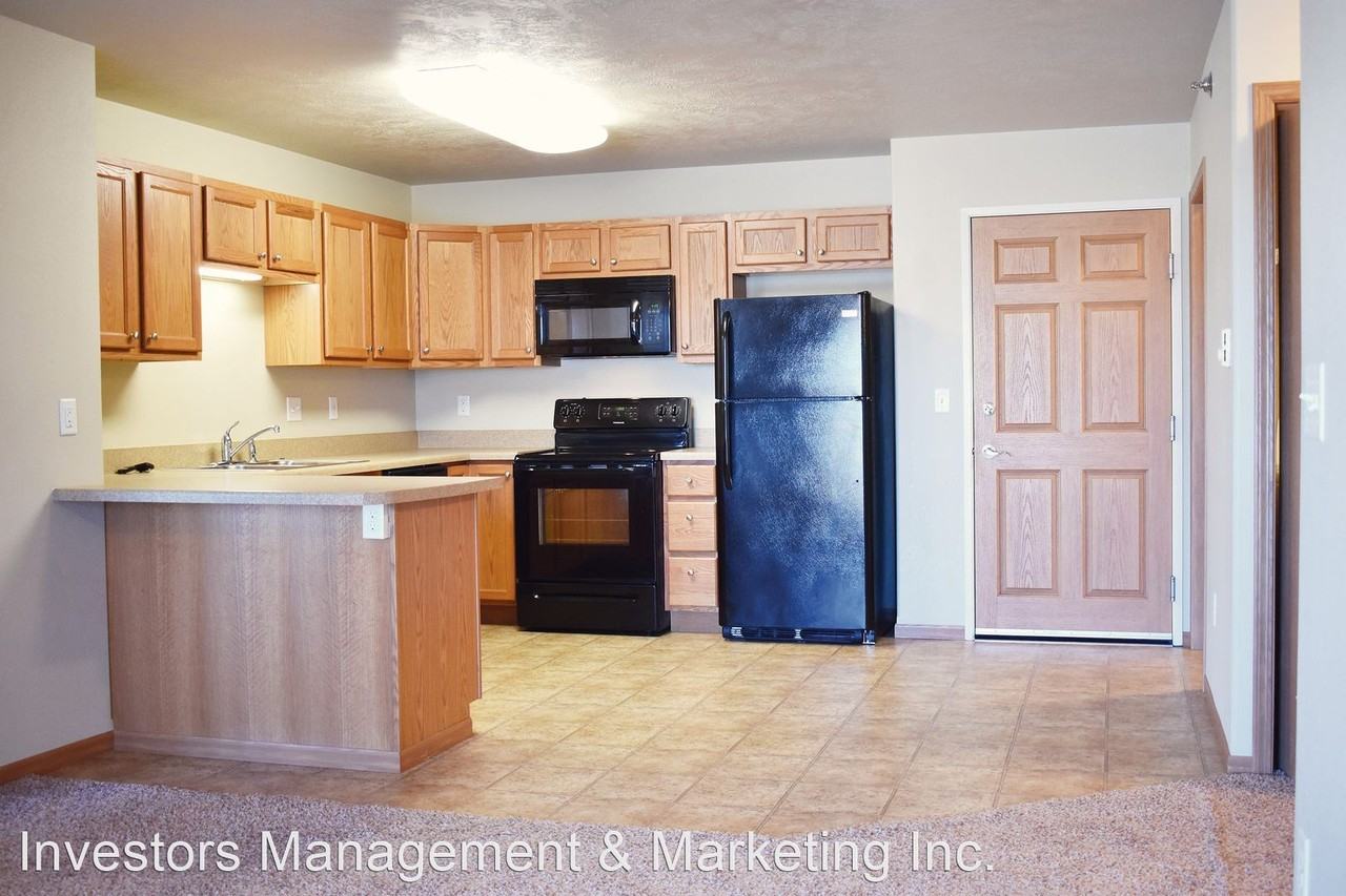 Northdale 2717 - Photo 2 of 45