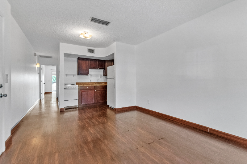 4511 S Oak Dr #R32A - Photo 3 of 31
