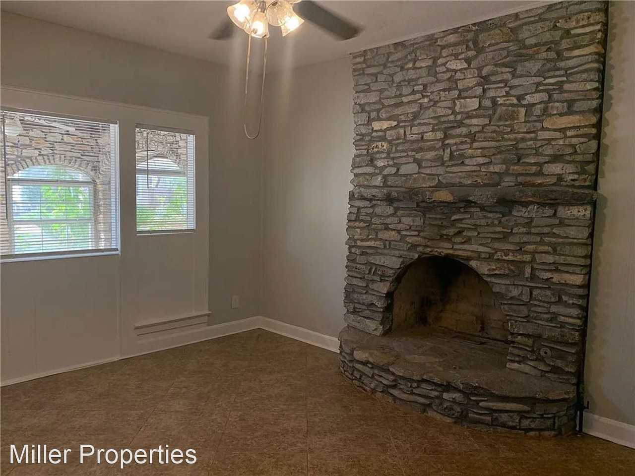 2612 E 2nd St - Photo 2 of 24