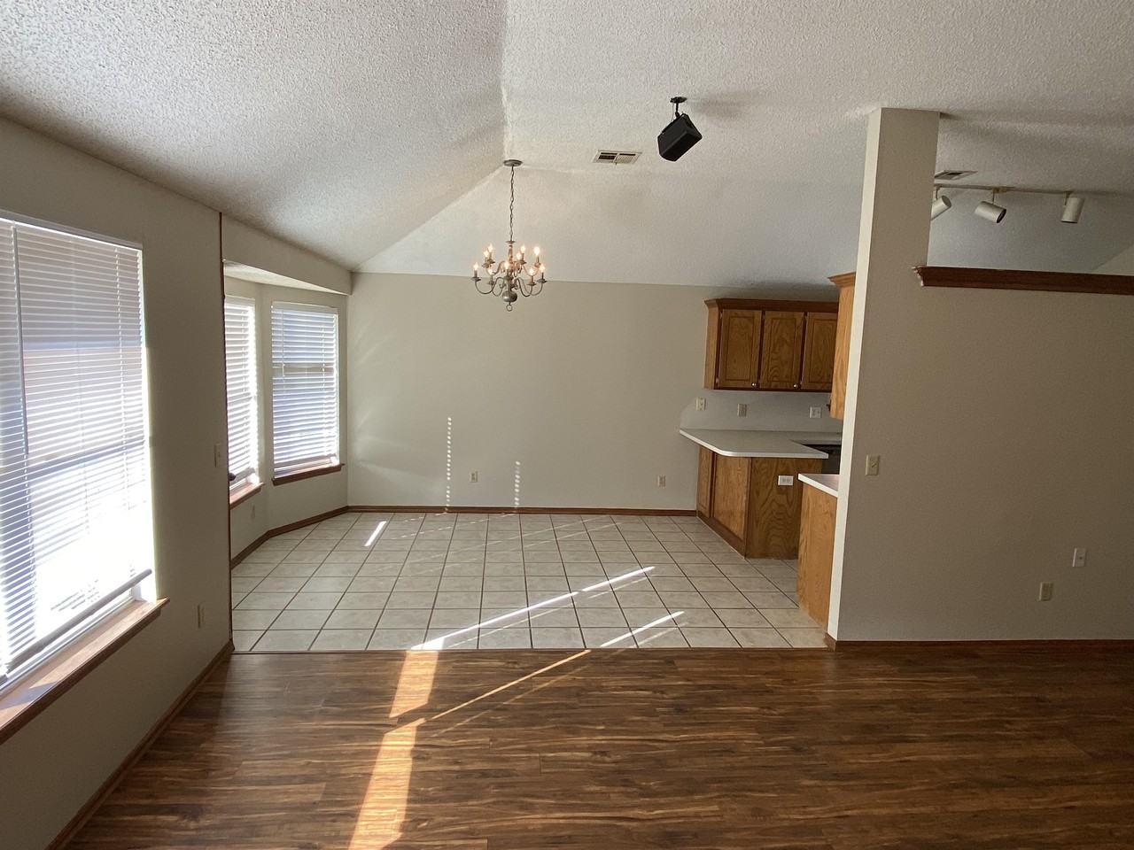 13101 Maple Leaf Dr #1 - Photo 6 of 26