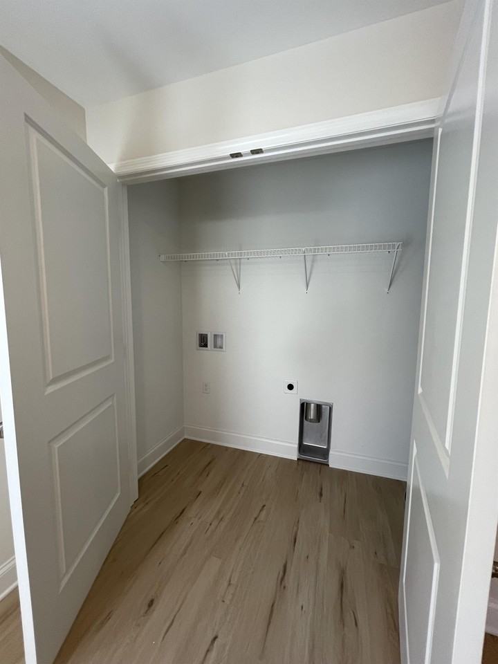 2405 Harley St #1 - Photo 5 of 15