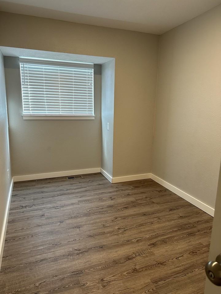 1311 Tennessee Street - Photo 2 of 12