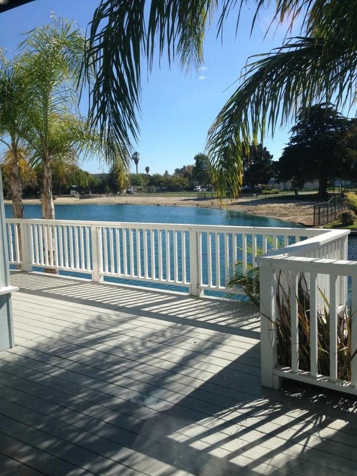 196 Flying Cloud Isle - Photo 3 of 19