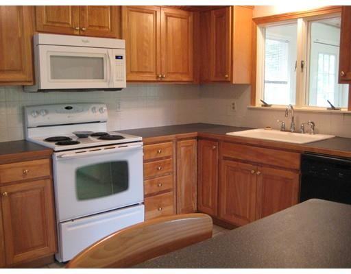 30 Appletree Cir - Photo 3 of 19