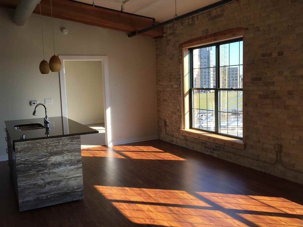 Beam House - Photo 4 of 23