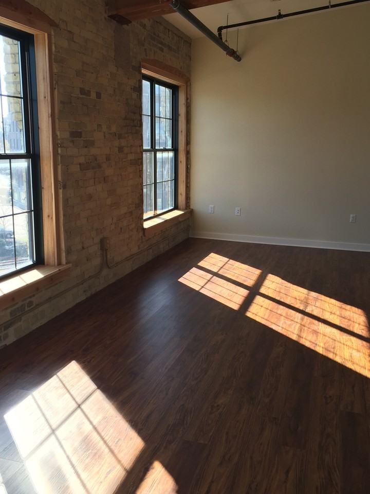 Beam House - Photo 7 of 23