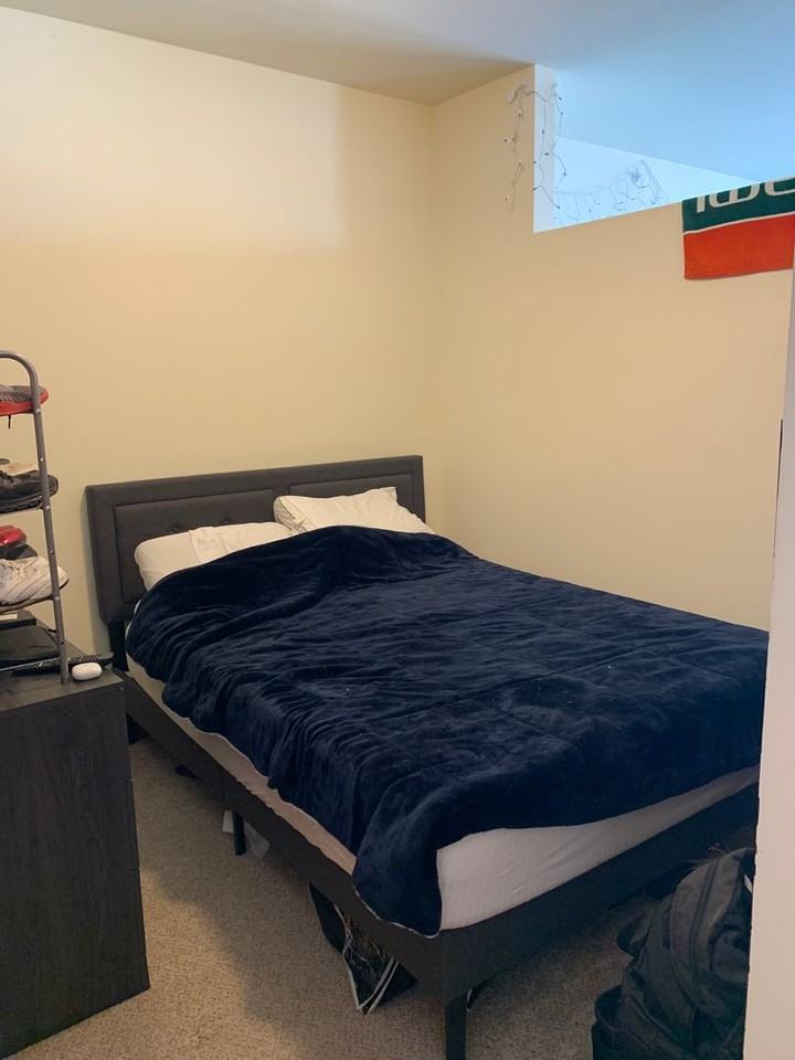 3061 Pleasant St - Photo 5 of 9