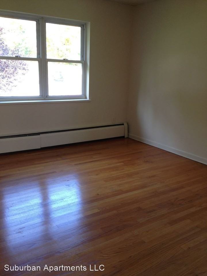 298-372 Highland Avenue - Photo 3 of 6