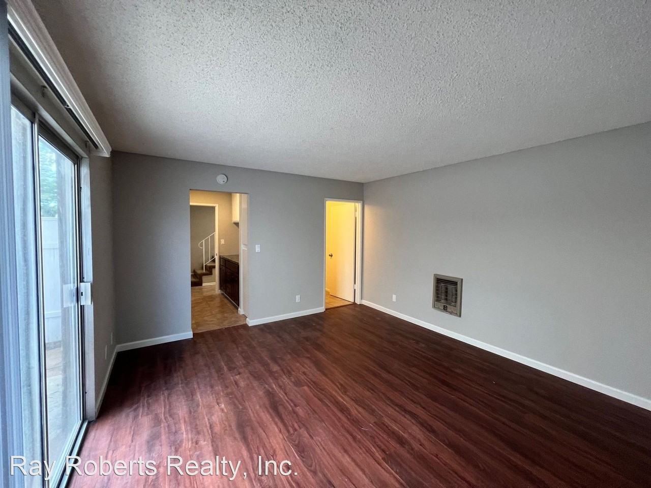 3631-3647 Green Ave. 11041 - 11047 Reagan Street - Photo 2 of 20