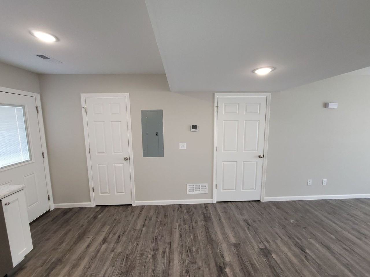 Creekside Apartments - Photo 6 of 50