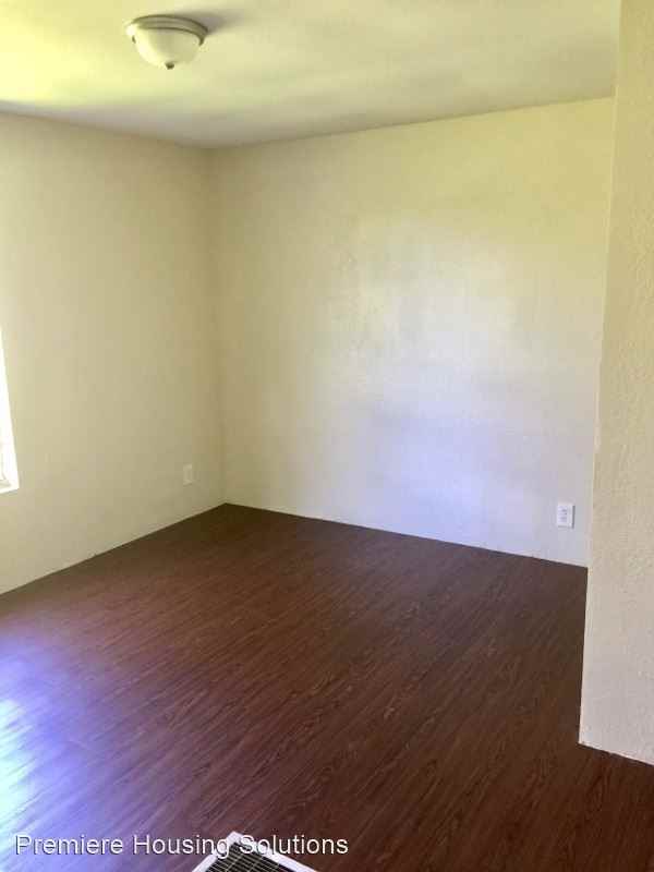 6416 Saddletree Dr - Photo 3 of 7