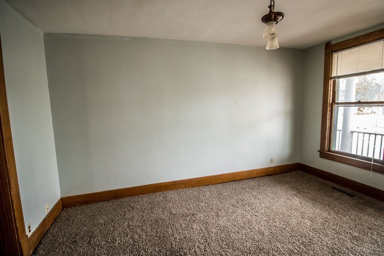 Sweet Home - Photo 3 of 50