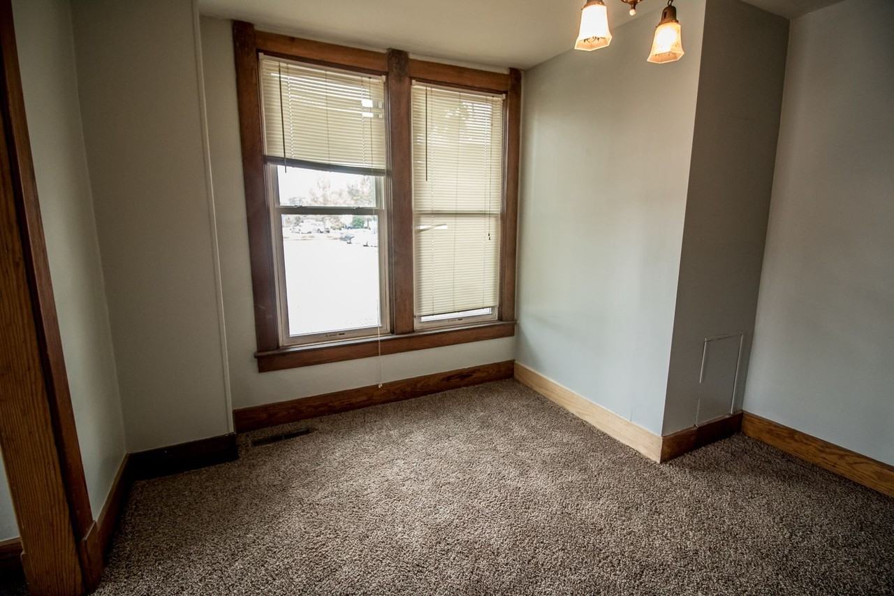 Sweet Home - Photo 6 of 50