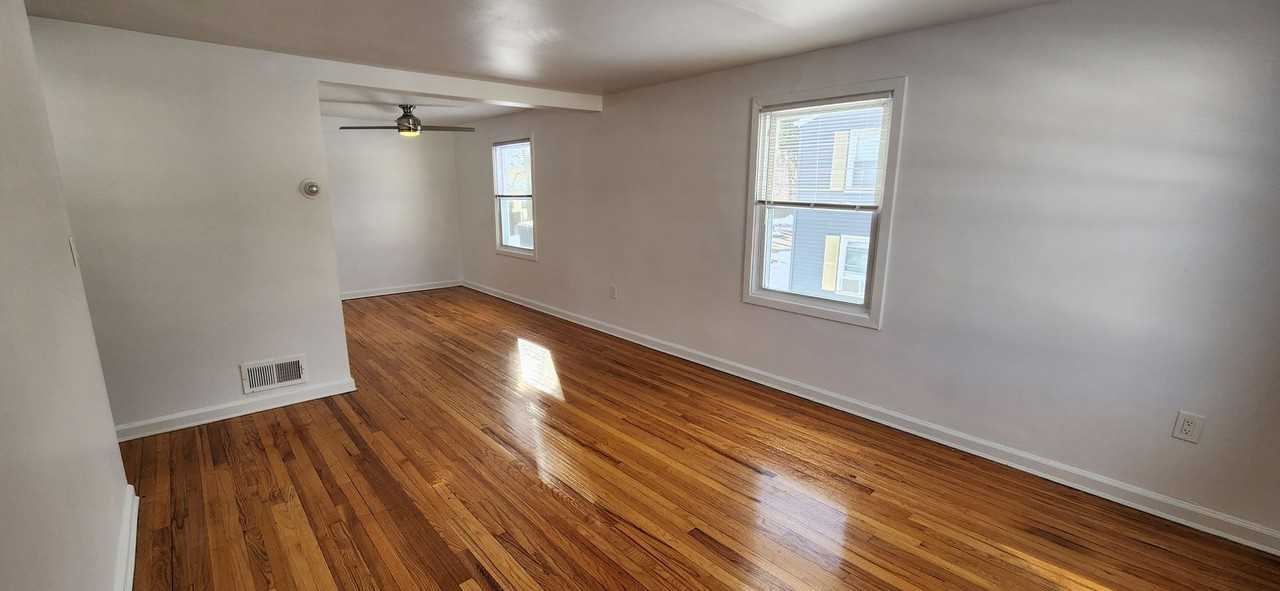 West Gate Townhomes - Photo 6 of 10