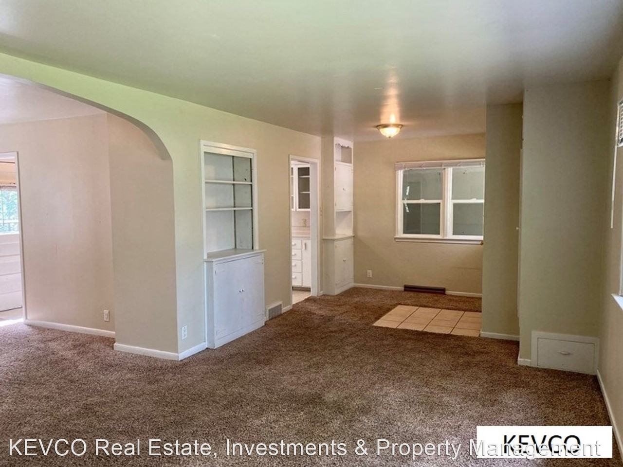 716 Colorado St - Photo 3 of 36