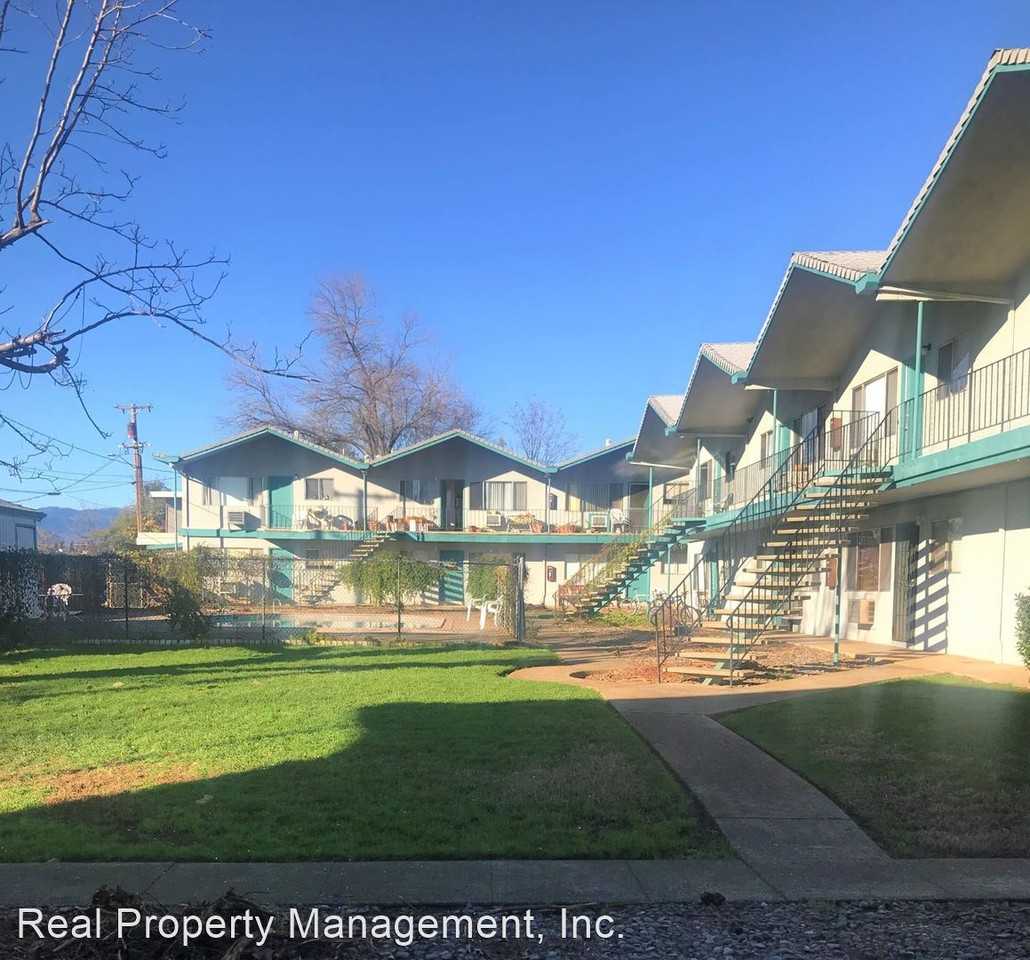 1050-1090 Continental Street - Photo 2 of 14