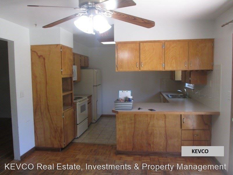 1113 Hillcrest Dr - Photo 3 of 11