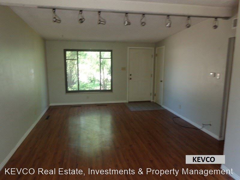 841 Juniper Ln - Photo 2 of 12