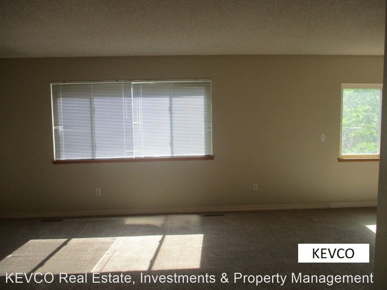 1000 Timber Ln - Photo 3 of 20