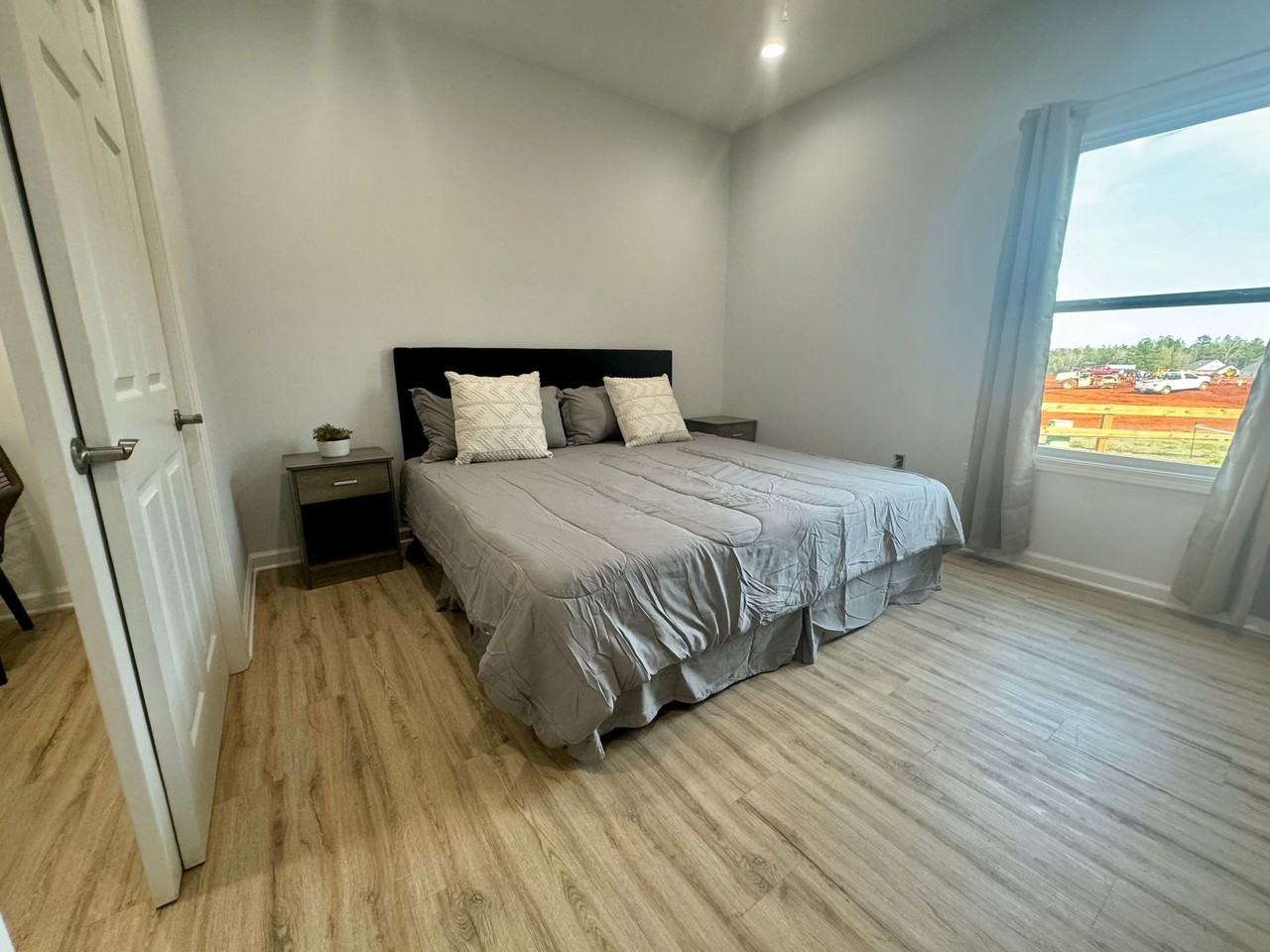 Carriage Landing - Photo 6 of 10