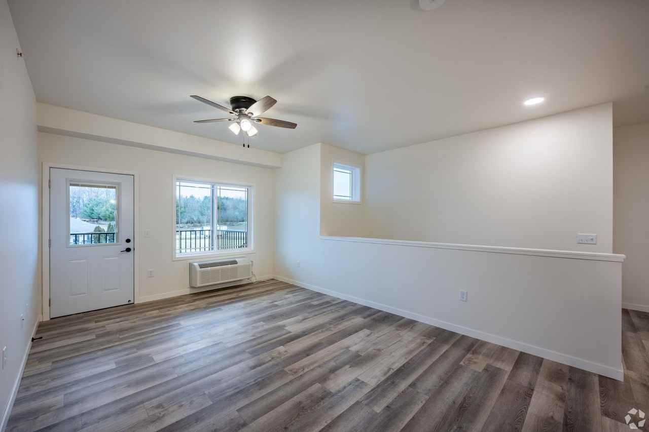 Estover Terrace Bldg. 03 - Photo 6 of 22