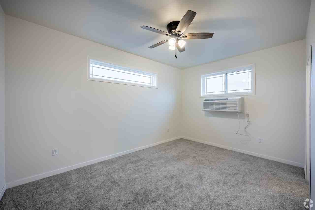 Estover Terrace Bldg. 03 - Photo 7 of 22